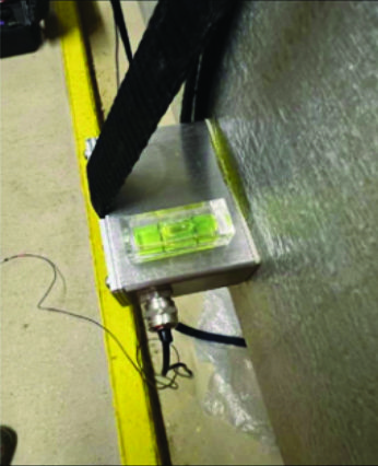 iCenta-Controls-sensors-on-pipe